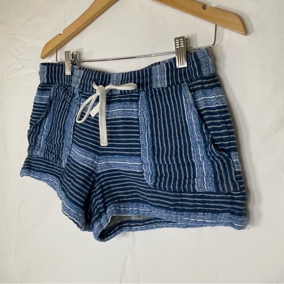LOU & GREY nautical striped women’s short - Picture 8 of 14